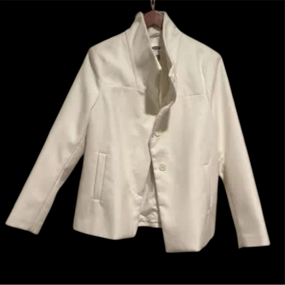 White Cream Old Navy Women’s Coat